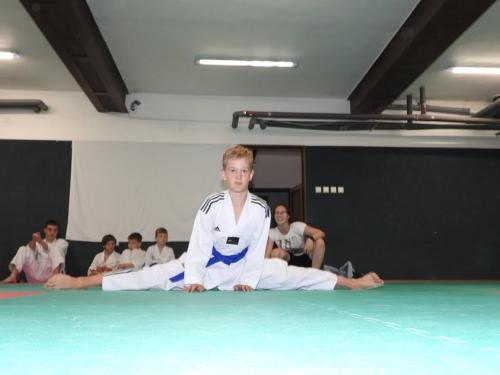 imgi 599 528189400 1229542565638155 5345928952934343166 n